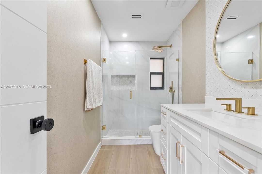 For Sale: $1,800,000 (4 beds, 2 baths, 1948 Square Feet)