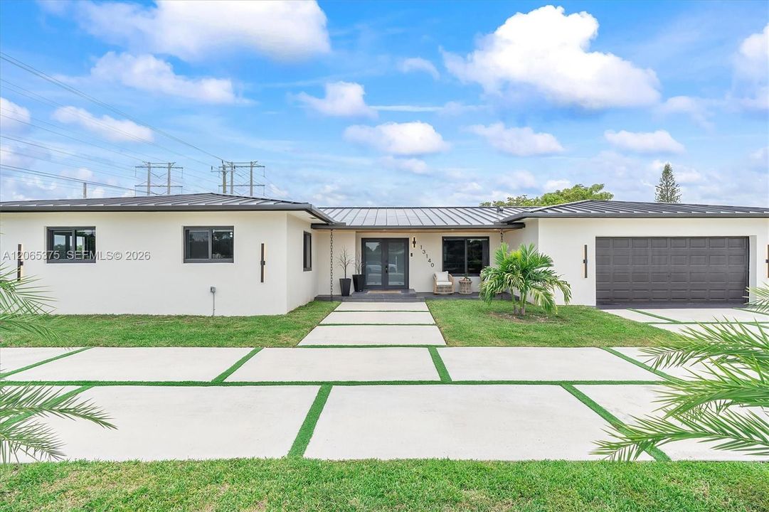 For Sale: $1,800,000 (4 beds, 2 baths, 1948 Square Feet)