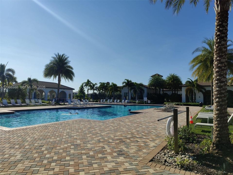 For Rent: $3,100 (4 beds, 2 baths, 0 Square Feet)