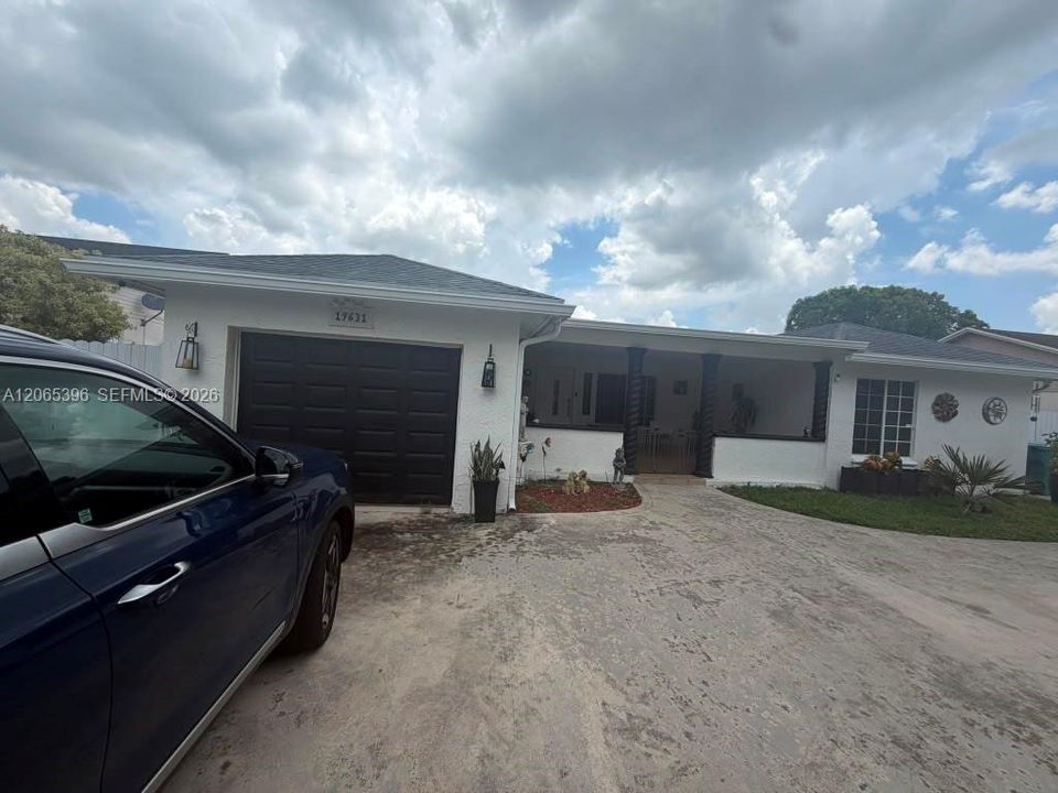 For Sale: $730,000 (3 beds, 2 baths, 1254 Square Feet)