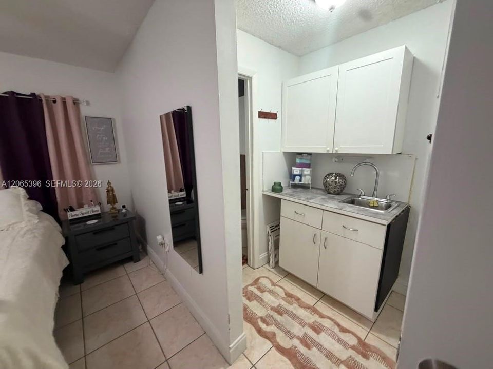 For Sale: $730,000 (3 beds, 2 baths, 1254 Square Feet)