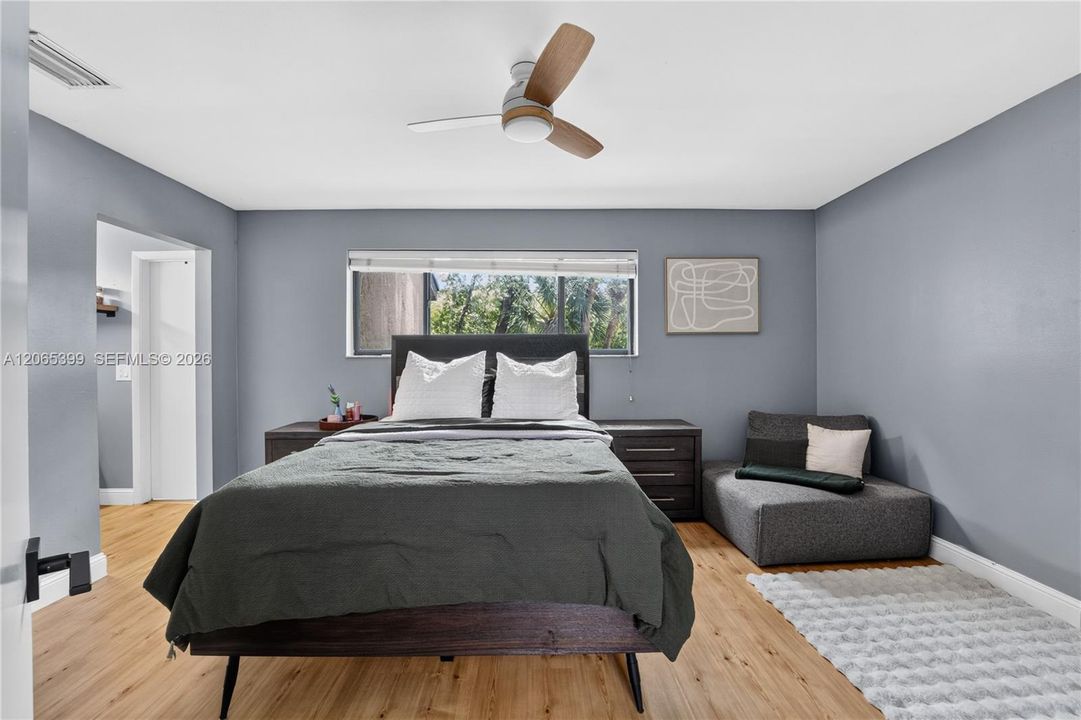 For Sale: $460,000 (3 beds, 2 baths, 1675 Square Feet)