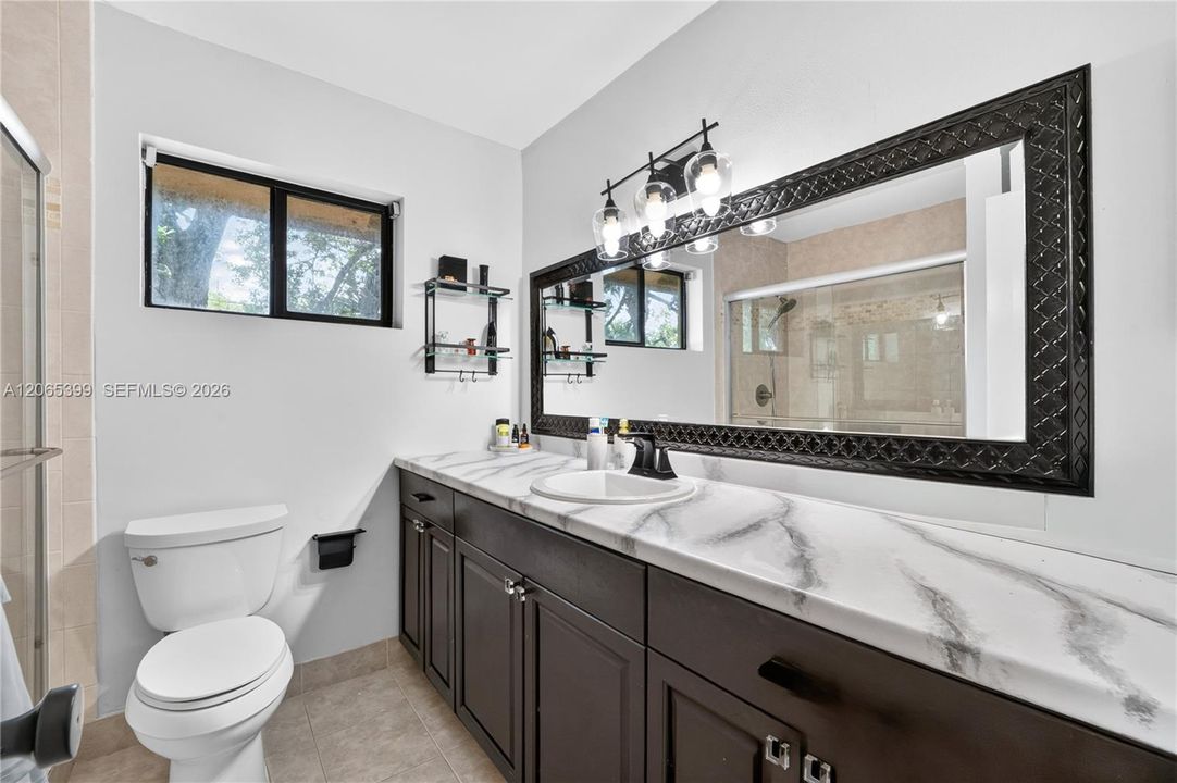 For Sale: $460,000 (3 beds, 2 baths, 1675 Square Feet)