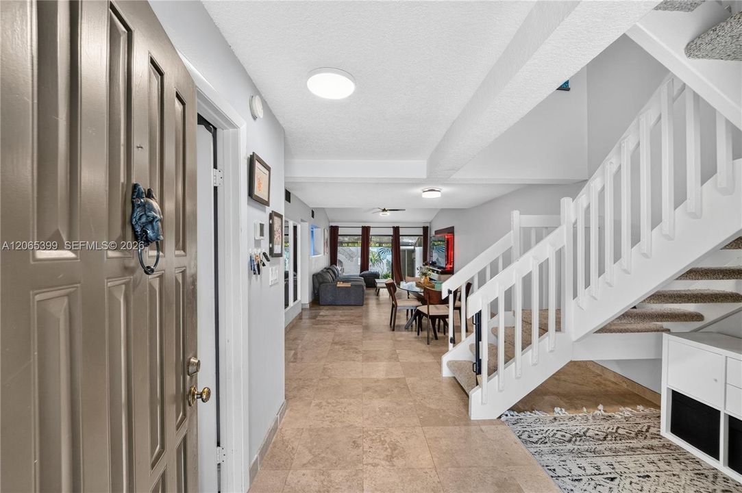 For Sale: $460,000 (3 beds, 2 baths, 1675 Square Feet)