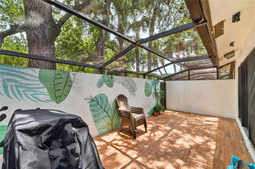 For Sale: $460,000 (3 beds, 2 baths, 1675 Square Feet)