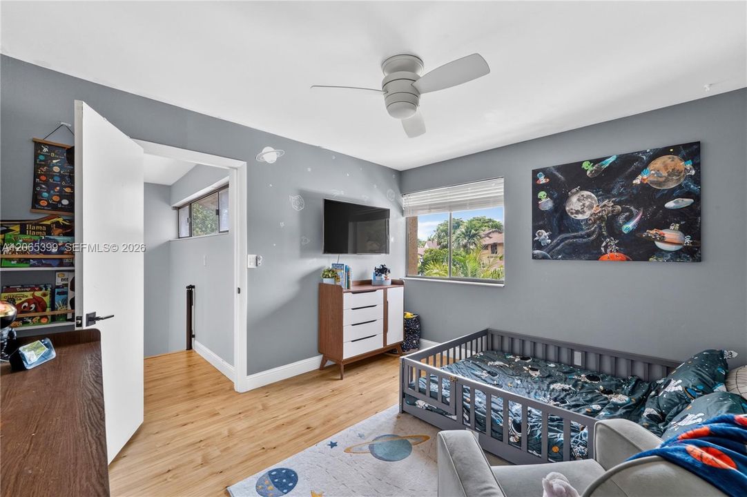 For Sale: $460,000 (3 beds, 2 baths, 1675 Square Feet)
