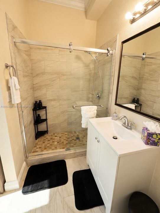 En Renta: $1,800 (0 camas, 1 baños, 400 Pies cuadrados)