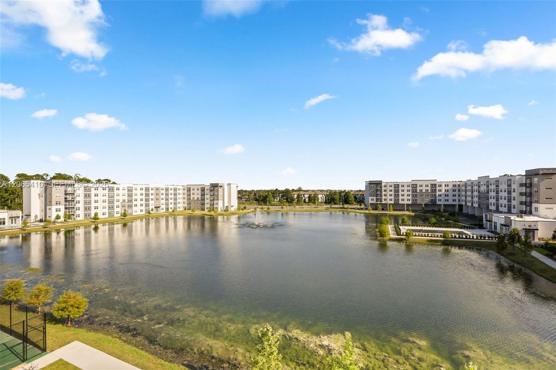 На продажу: $344,900 (3 спален, 2 ванн, 0 Квадратных фут)