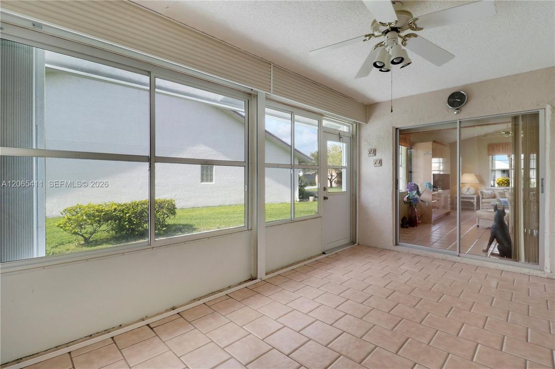 Active With Contract: $319,999 (2 beds, 2 baths, 1599 Square Feet)