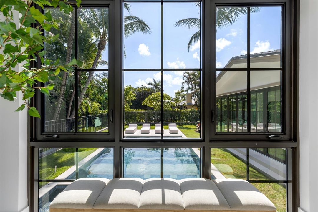 GUEST_HOUSE_POOL_VIEW