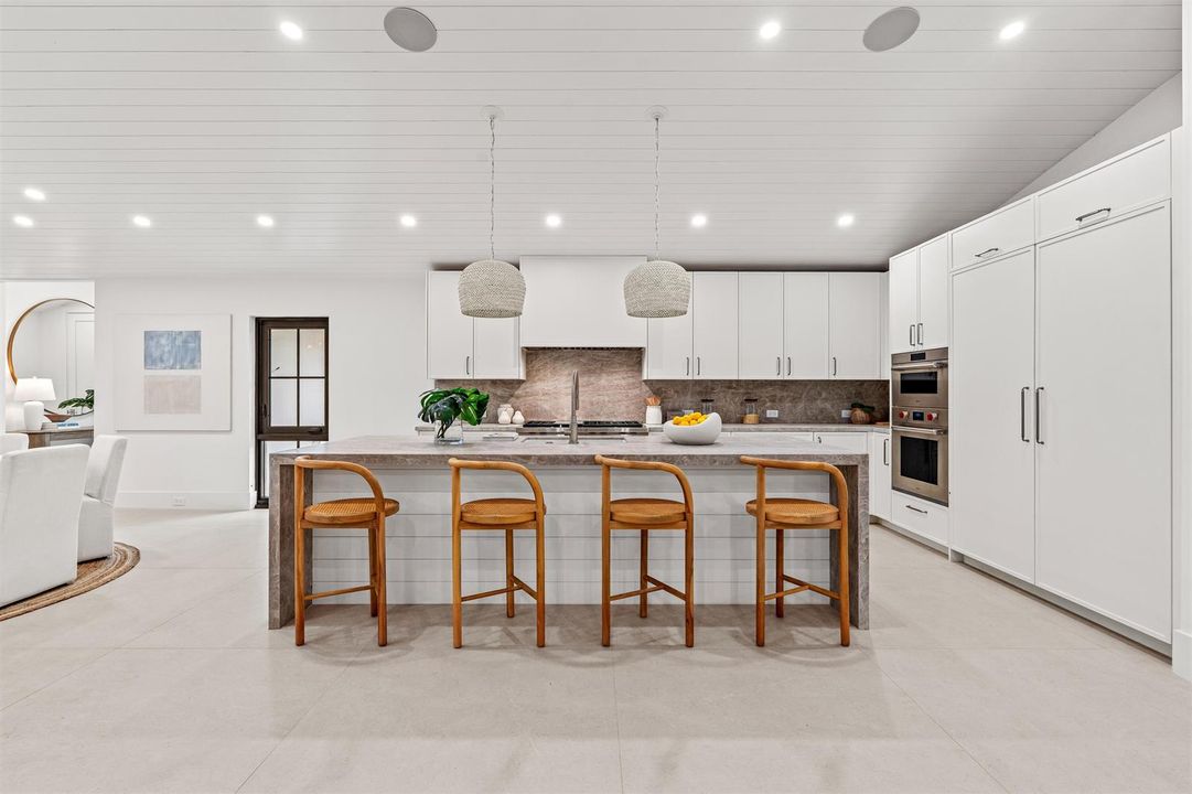 KITCHEN_STRAIGHT