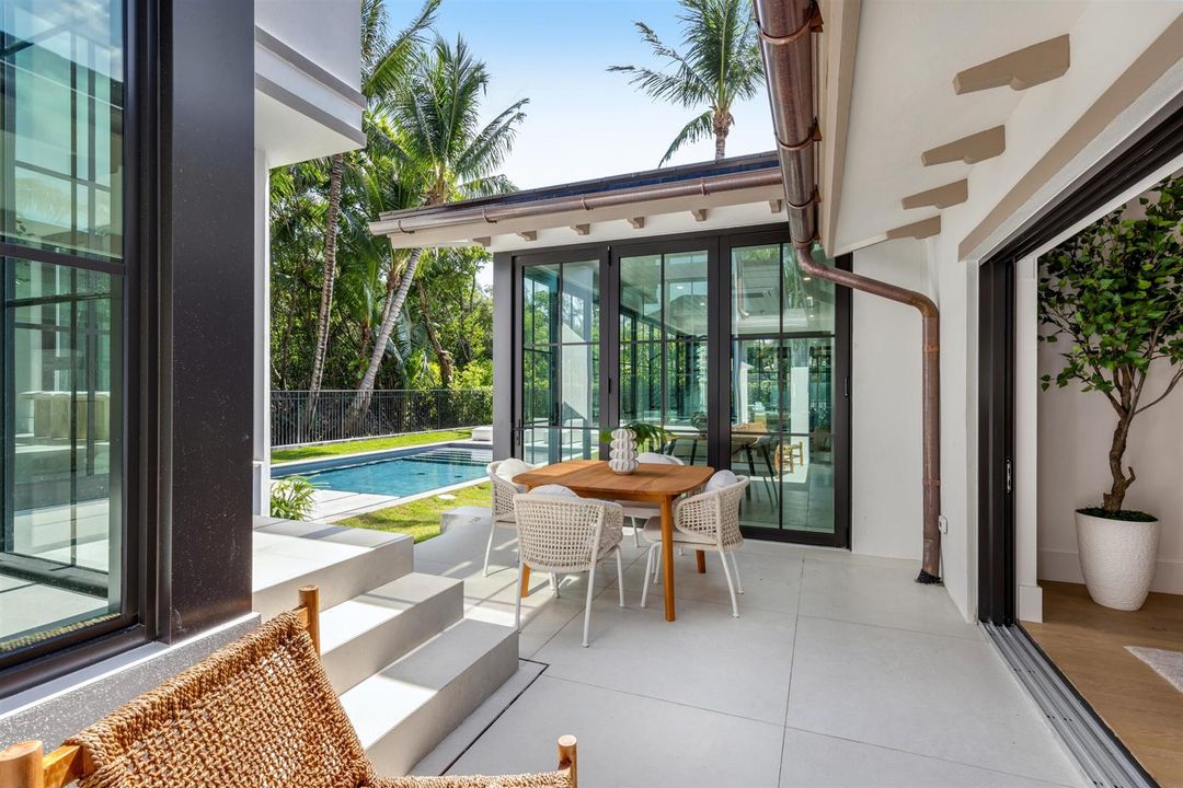 PATIO_SEATING_ANGLE