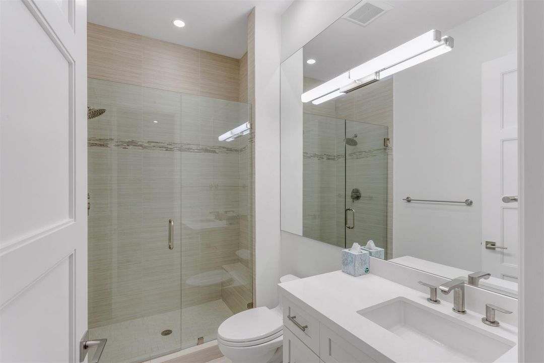 BATHROOM_4_EB