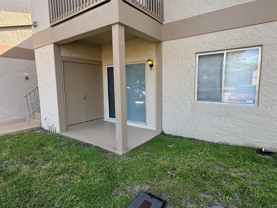 Exterior Open Patio Area