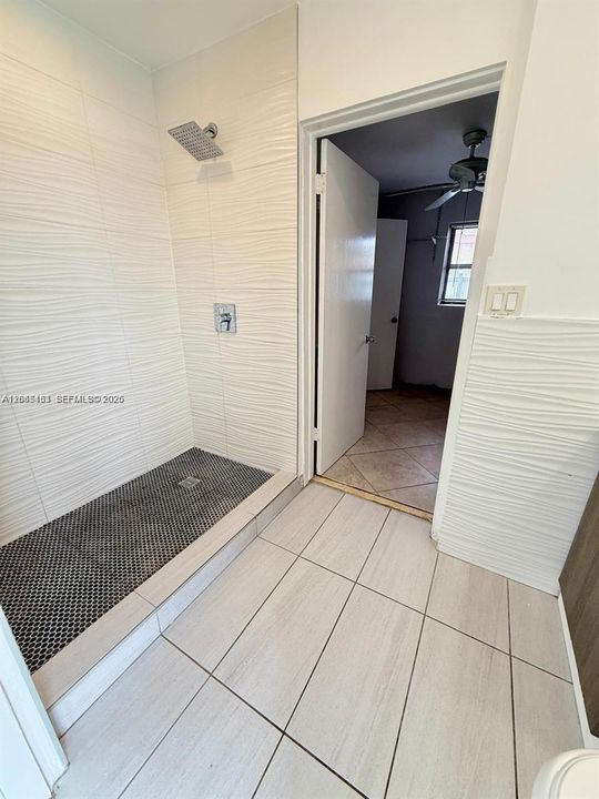 For Rent: $3,500 (4 beds, 2 baths, 1536 Square Feet)