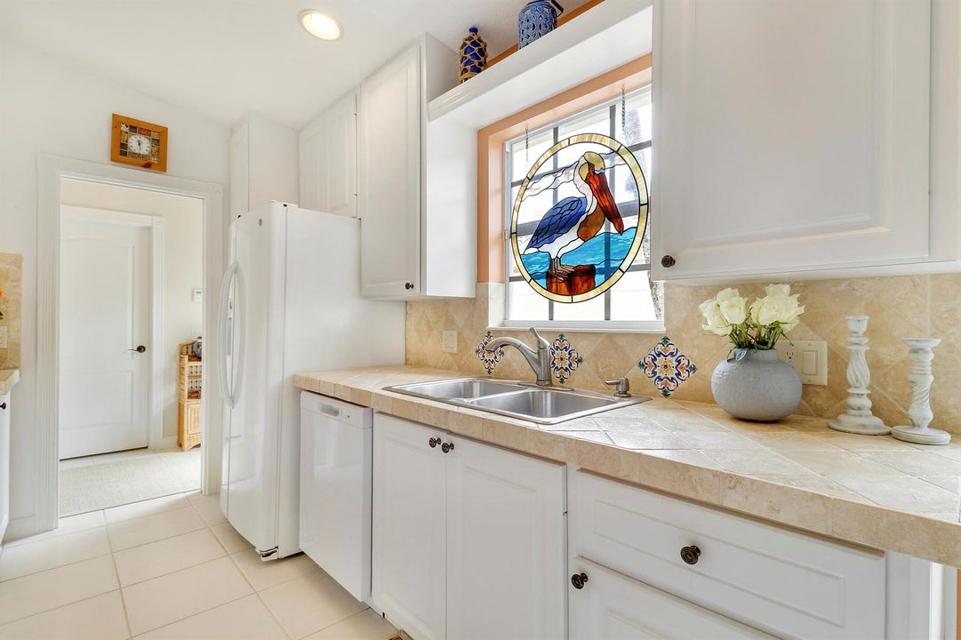 Kitchen 3