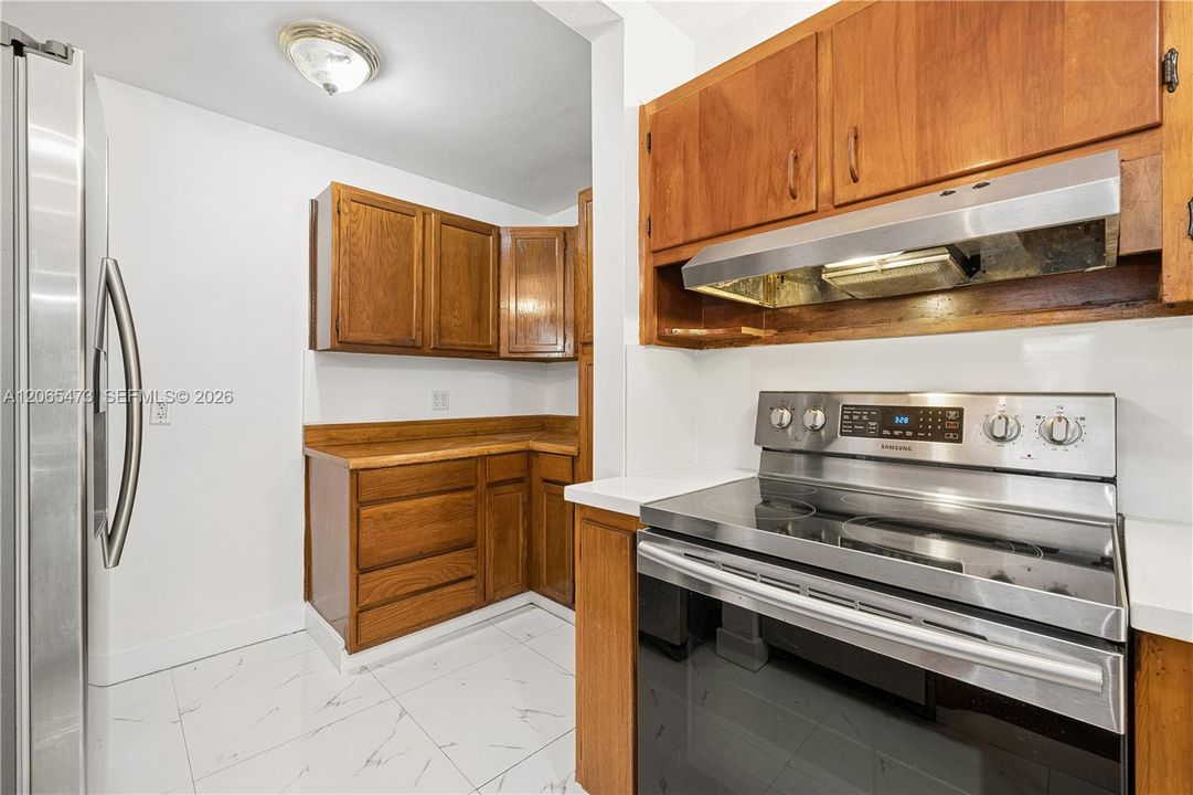 For Sale: $739,500 (4 beds, 2 baths, 1534 Square Feet)