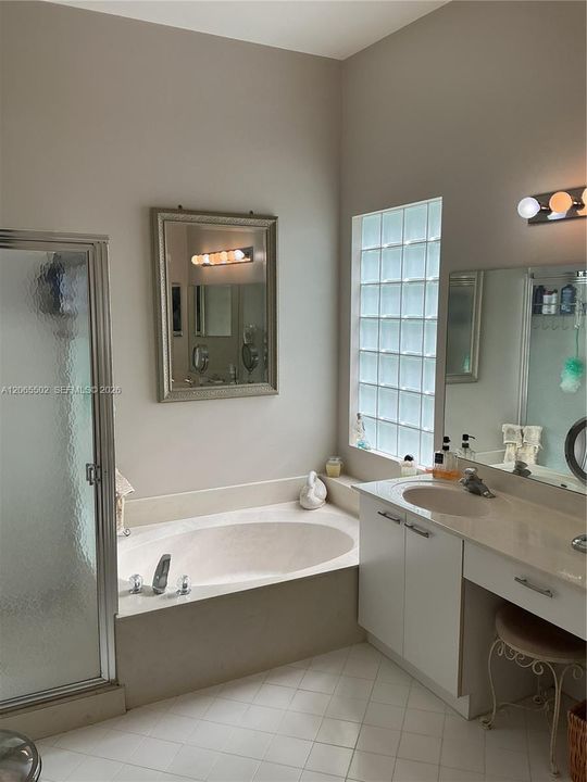 For Sale: $694,900 (4 beds, 3 baths, 2087 Square Feet)