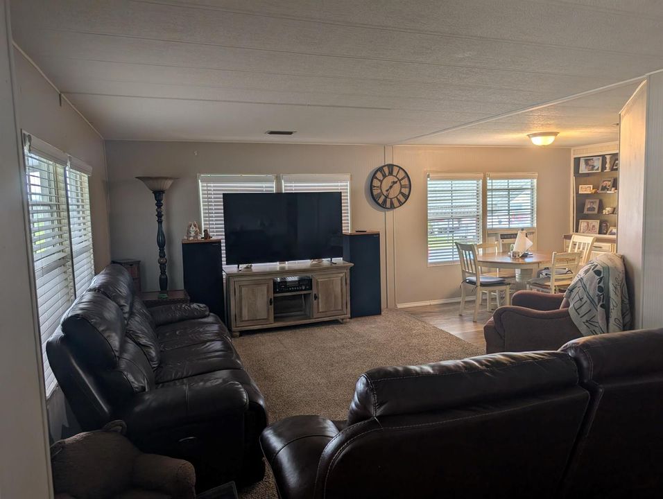 PXL_20260730_173530018