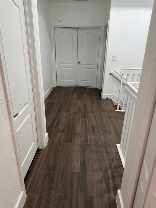 Recently Rented: $3,350 (3 beds, 2 baths, 1812 Square Feet)