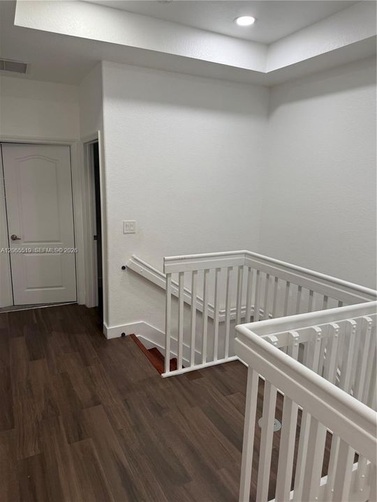 Recently Rented: $3,350 (3 beds, 2 baths, 1812 Square Feet)