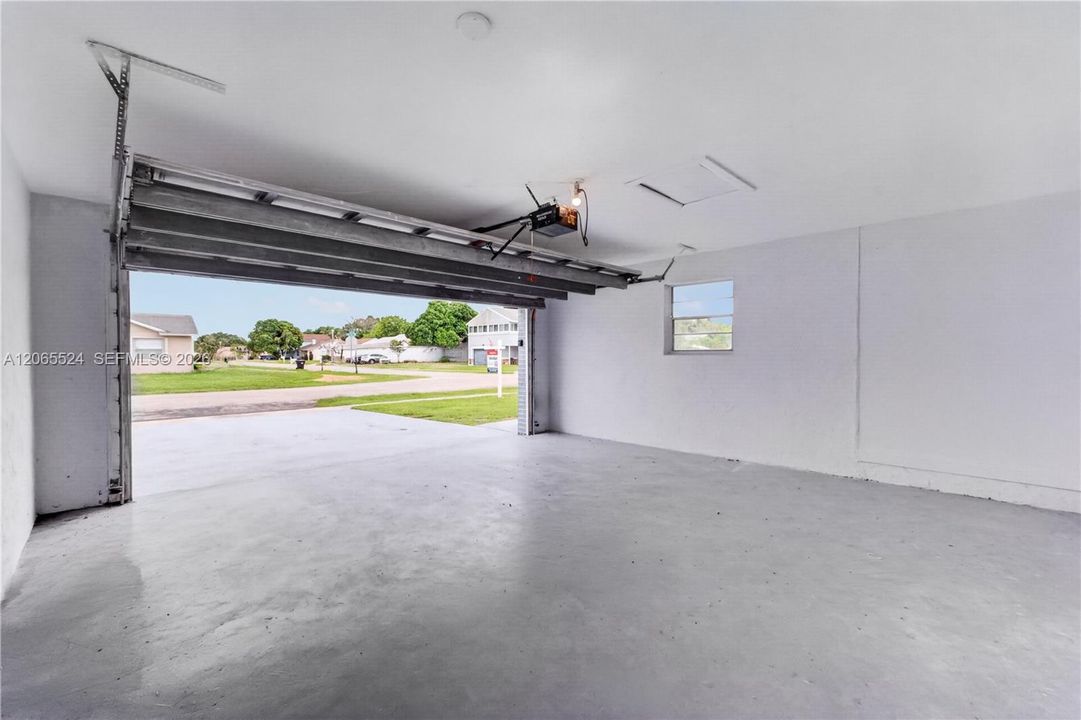 En Venta: $489,900 (3 camas, 2 baños, 1438 Pies cuadrados)