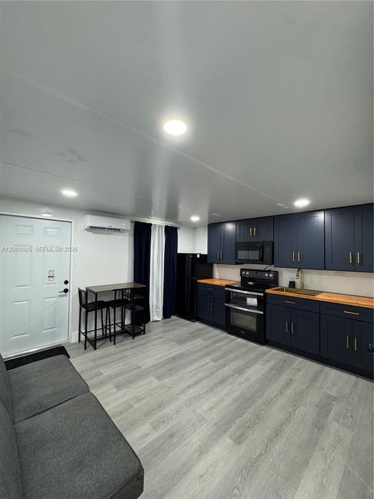For Rent: $1,650 (1 beds, 1 baths, 500 Square Feet)
