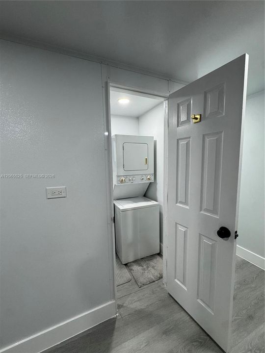 For Rent: $1,650 (1 beds, 1 baths, 500 Square Feet)