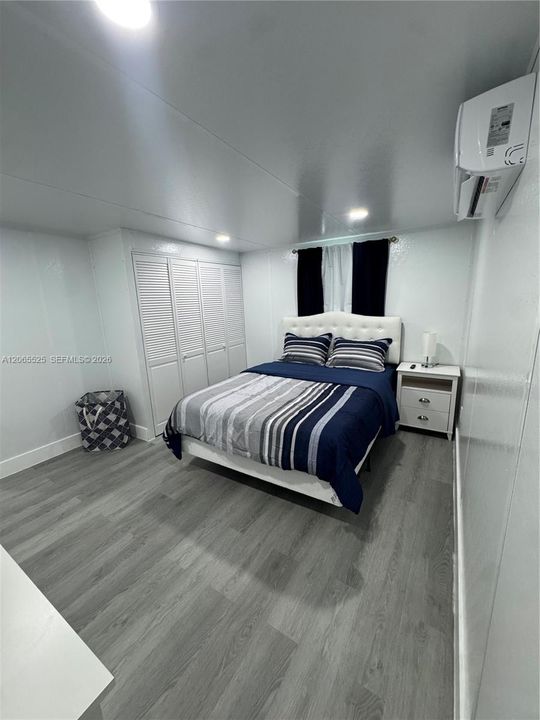 For Rent: $1,650 (1 beds, 1 baths, 500 Square Feet)