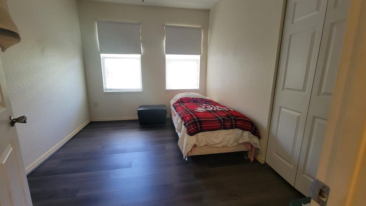 J35