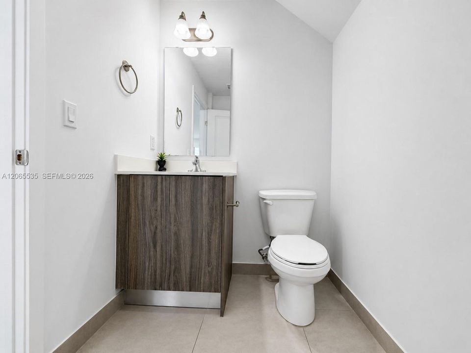 For Sale: $767,000 (4 beds, 3 baths, 2534 Square Feet)