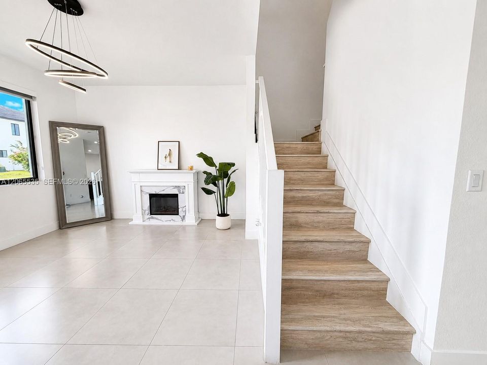 For Sale: $767,000 (4 beds, 3 baths, 2534 Square Feet)