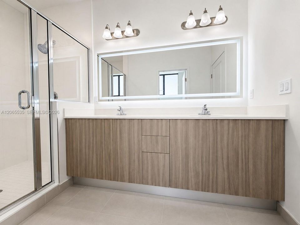 For Sale: $767,000 (4 beds, 3 baths, 2534 Square Feet)