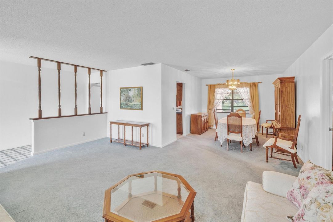 3 Living Area (2)