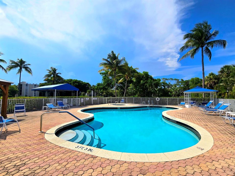 Egret Pool