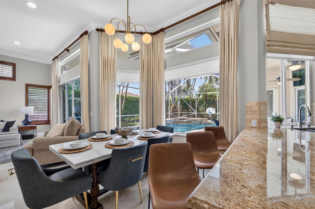 018-009-Breakfast Area-4000x2664