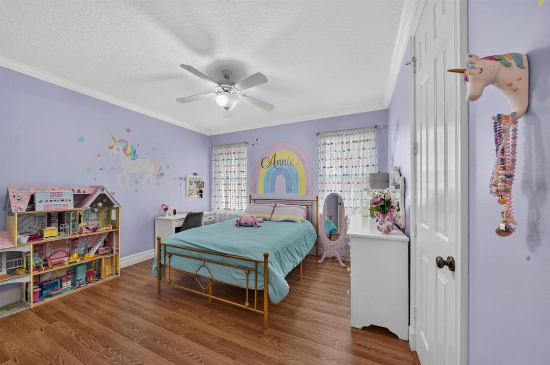034-051-Bedroom-4000x2664