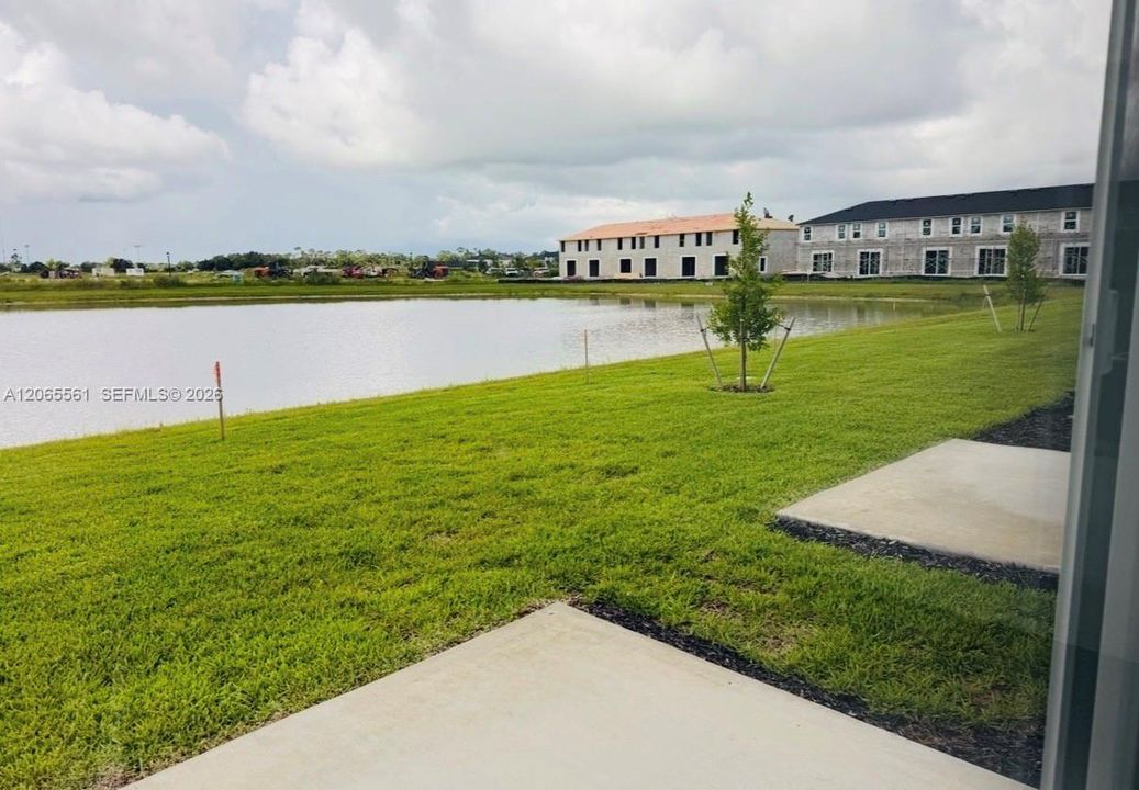 For Rent: $1,800 (3 beds, 2 baths, 0 Square Feet)