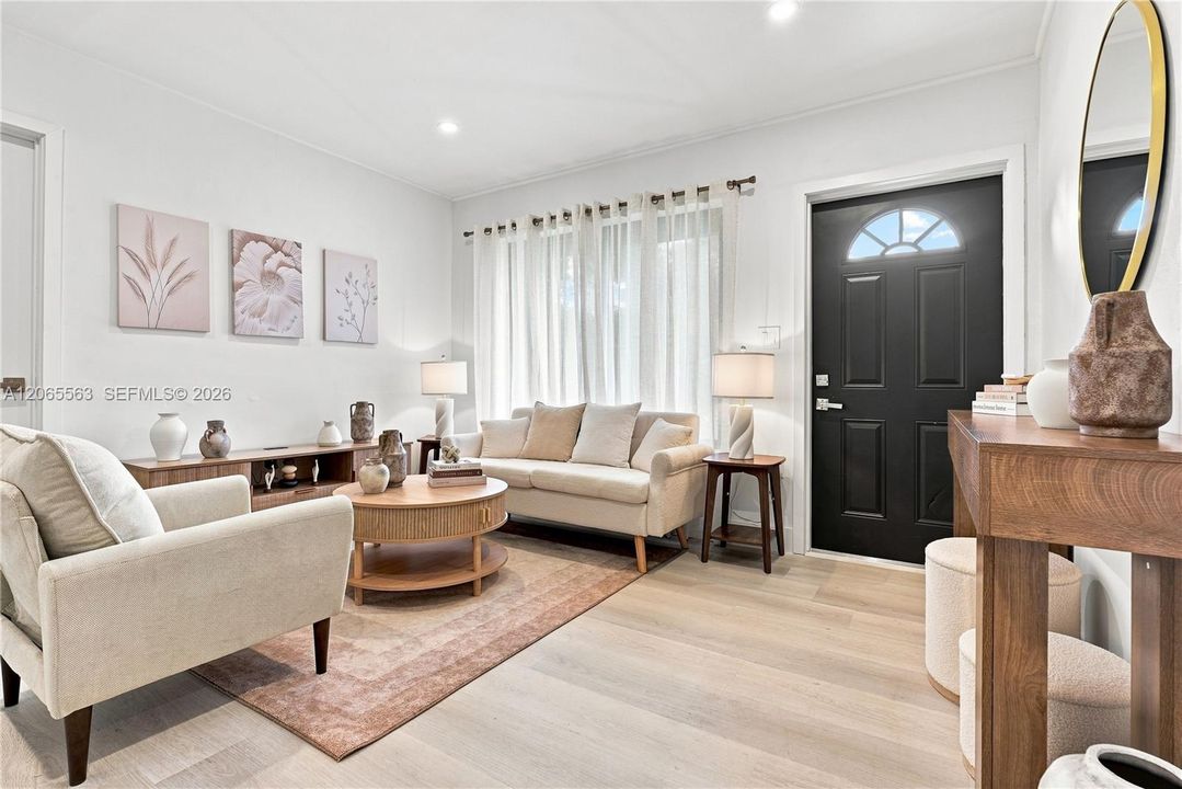 For Sale: $530,000 (3 beds, 2 baths, 1064 Square Feet)