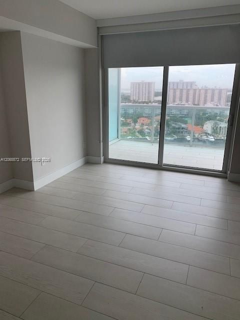 Active With Contract: $5,800 (2 beds, 3 baths, 1690 Square Feet)