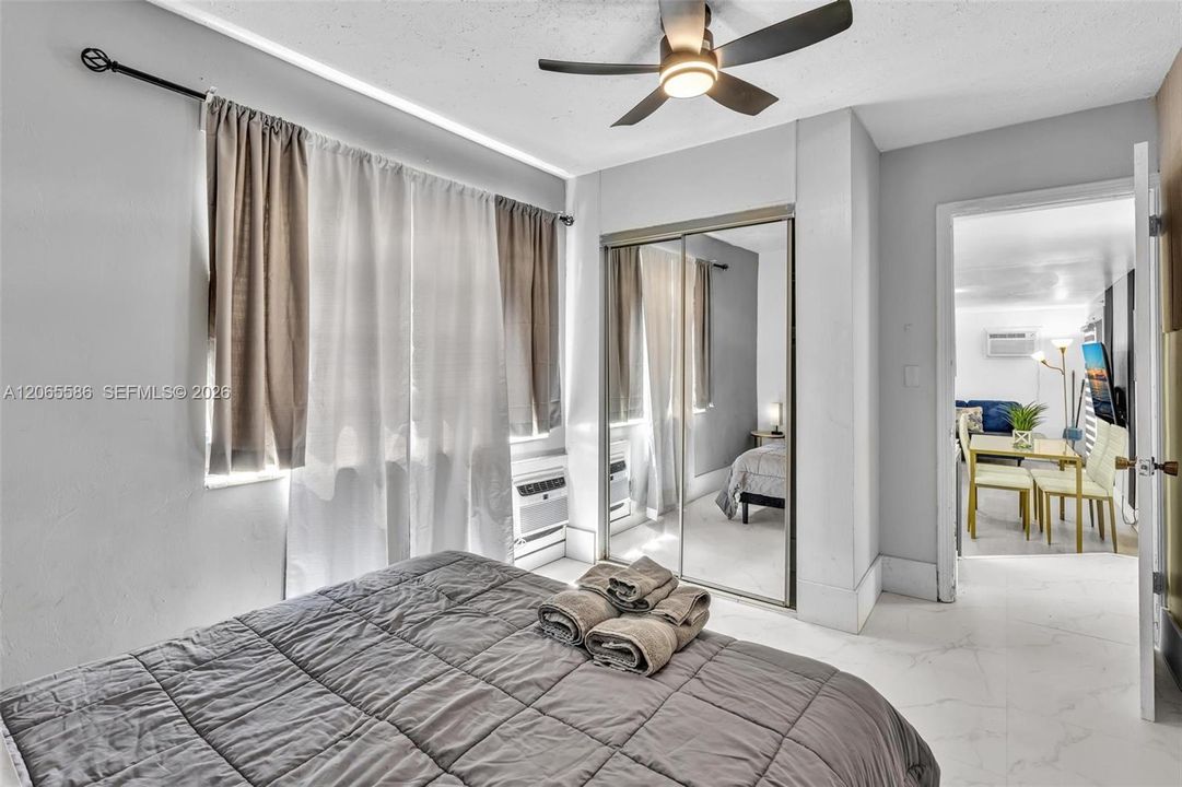 待售: $750,000 (3 贝兹, 3 浴室, 1836 平方英尺)