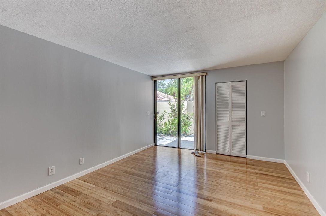 34_5d1a2537