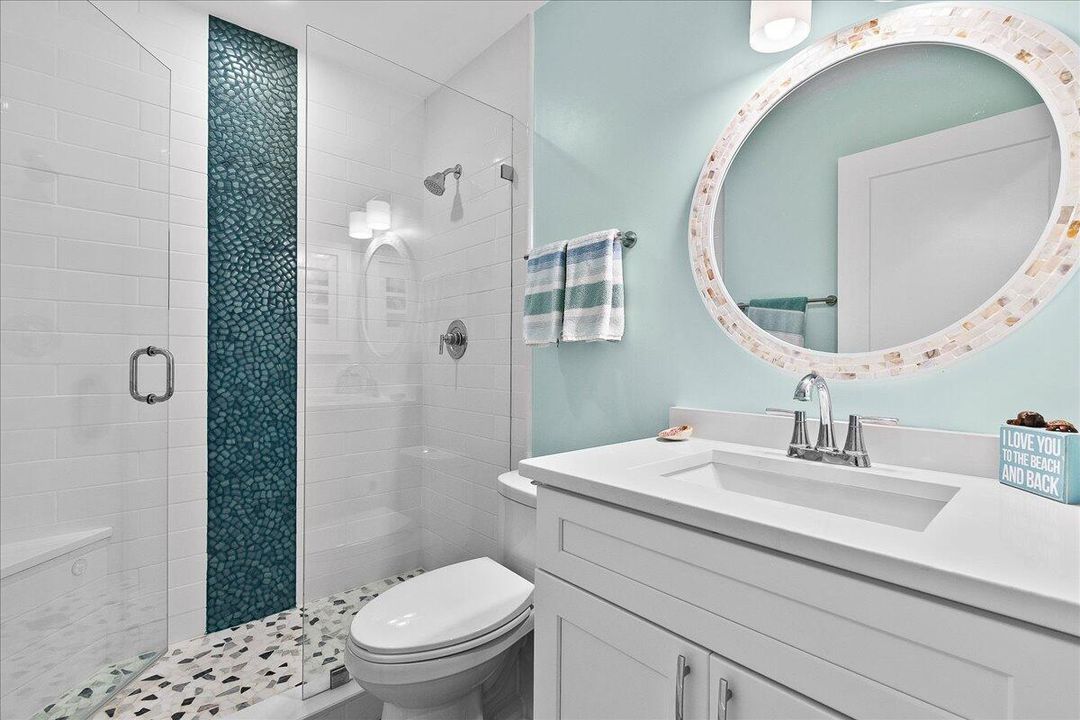 Guest Full Bath