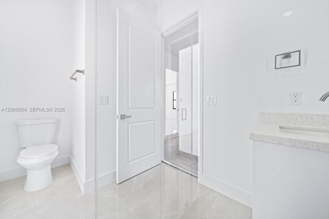 For Sale: $268,000 (3 beds, 3 baths, 0 Square Feet)