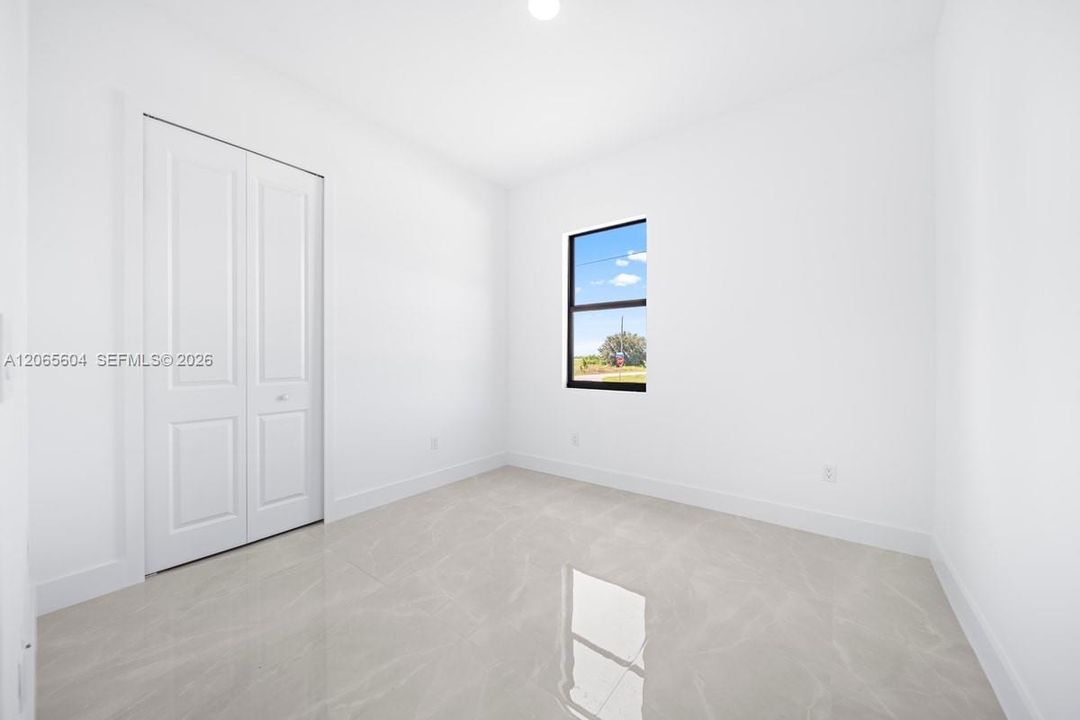 For Sale: $268,000 (3 beds, 3 baths, 0 Square Feet)