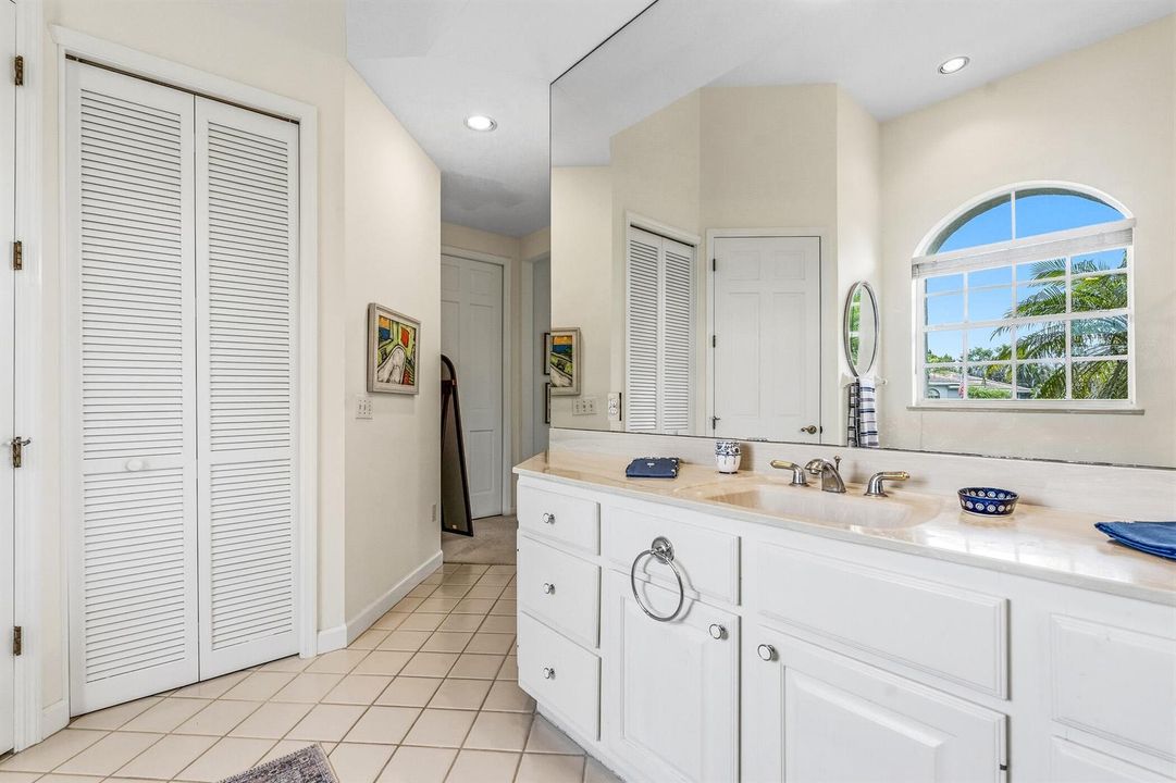 9403 Pinebark Court 037