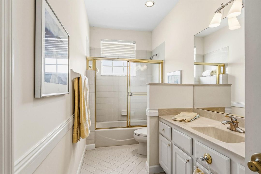 9403 Pinebark Court 040