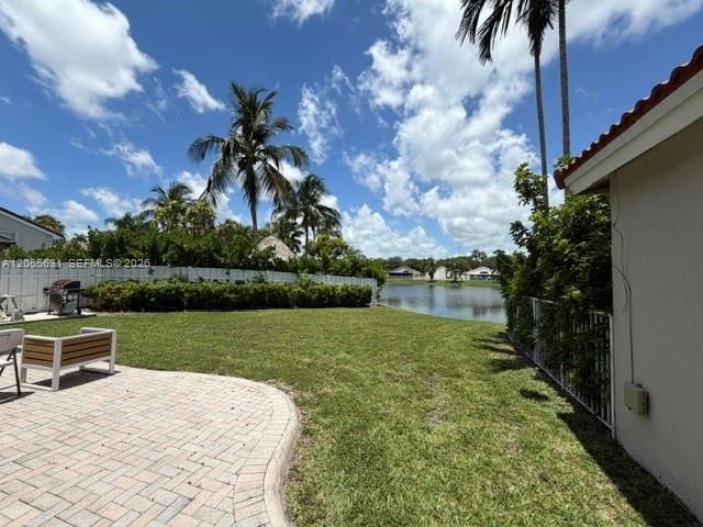 For Rent: $8,000 (5 beds, 2 baths, 2015 Square Feet)