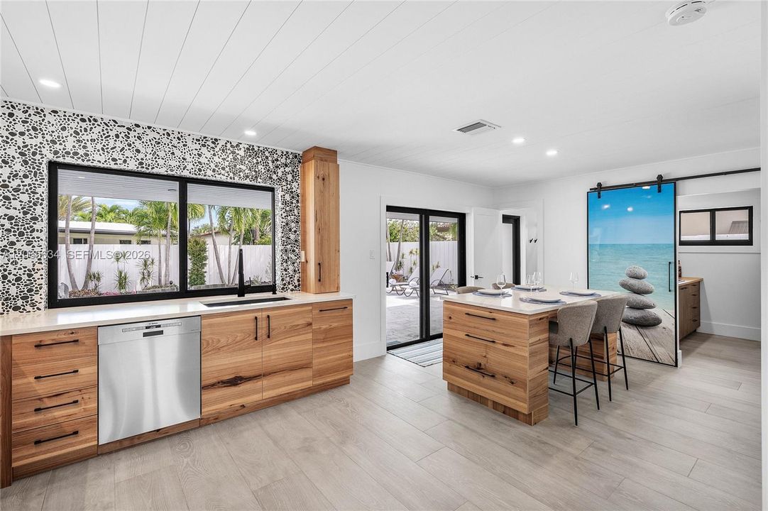 OPEN CONCEPT KITCHEN