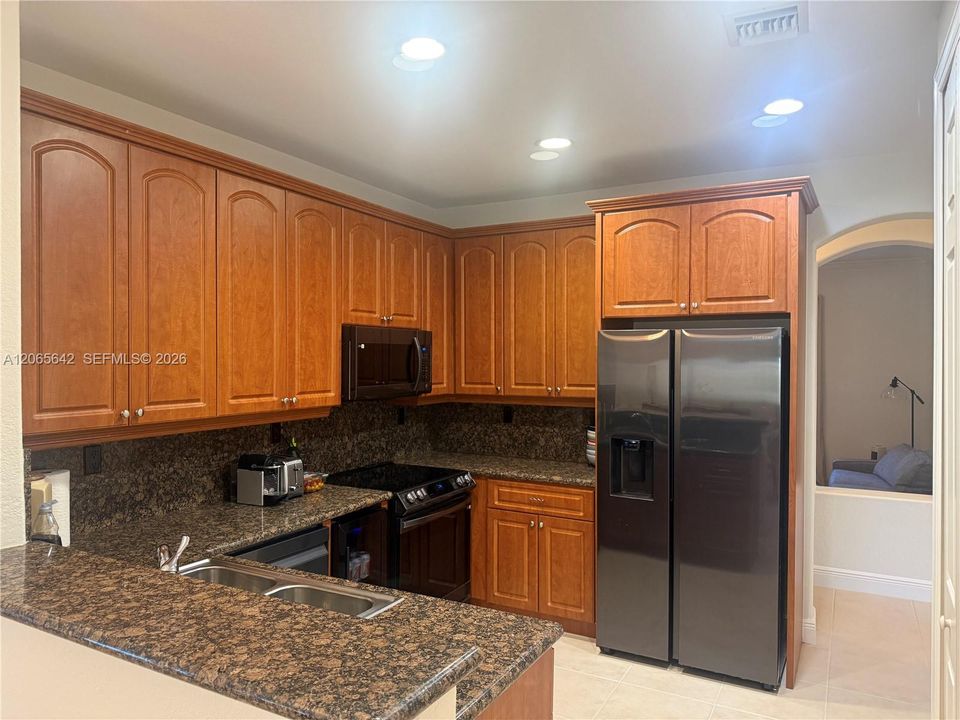 For Sale: $850,000 (4 beds, 2 baths, 2154 Square Feet)